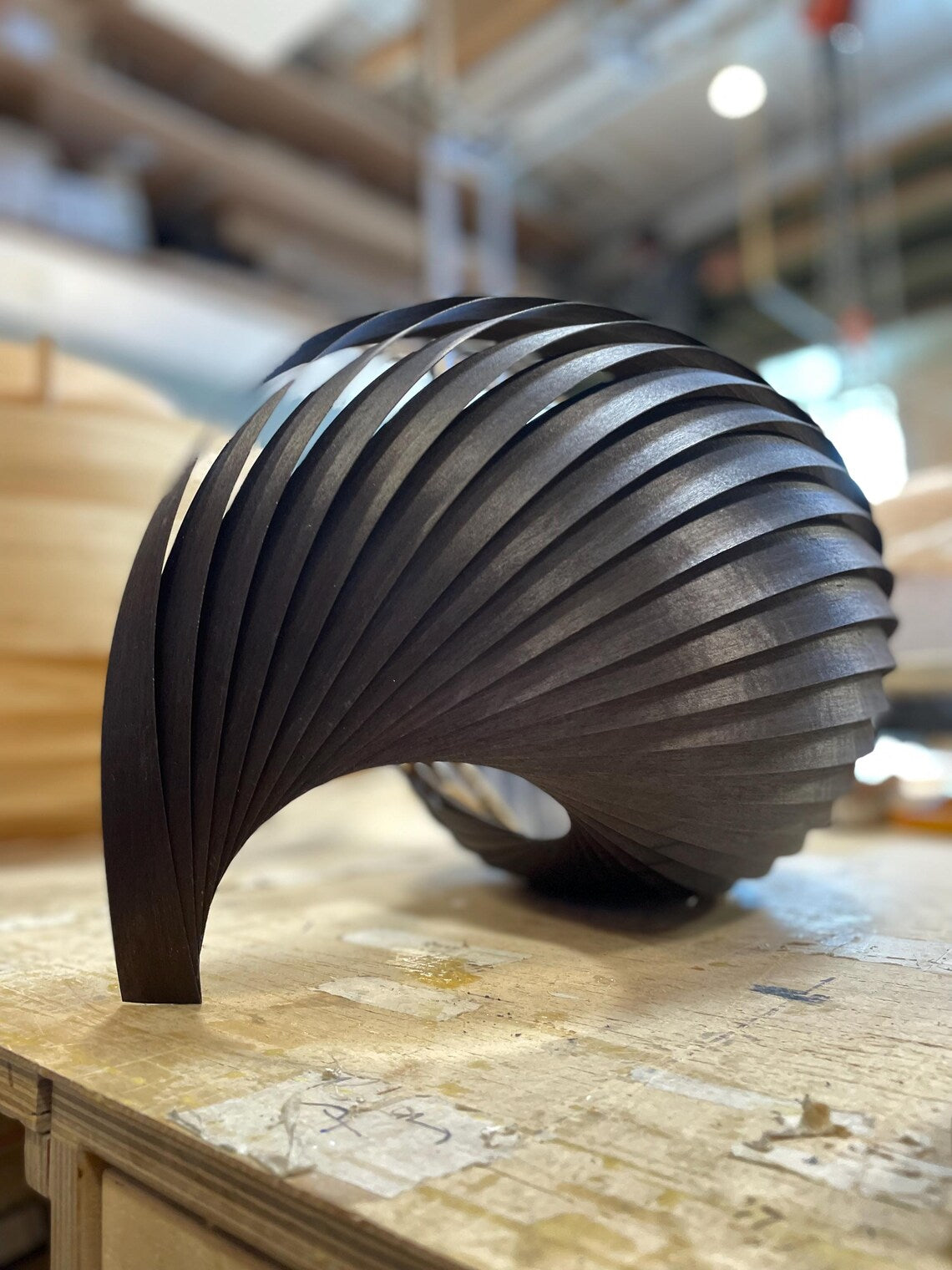 Pendant lamp wing black