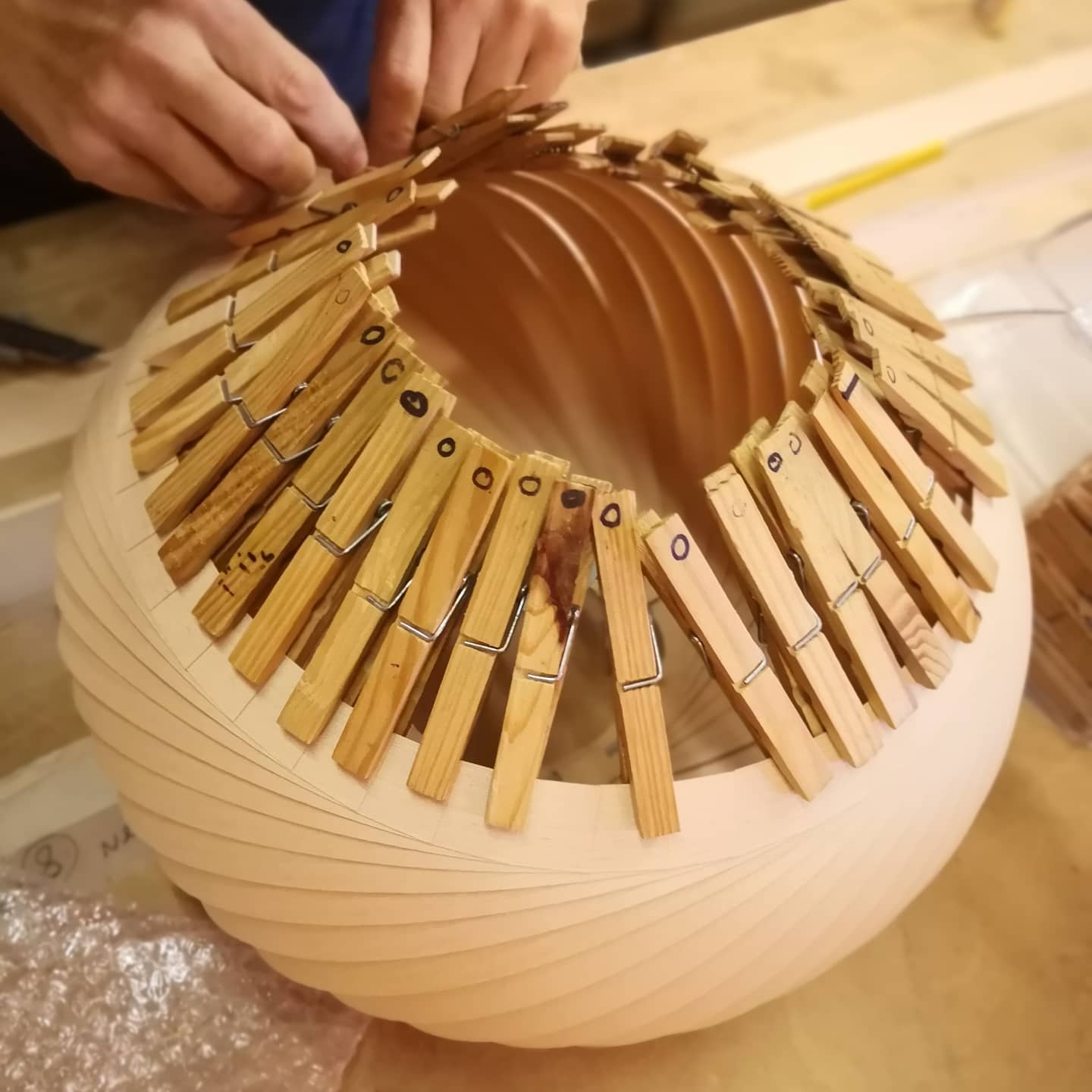 Pendant lamp wind maple