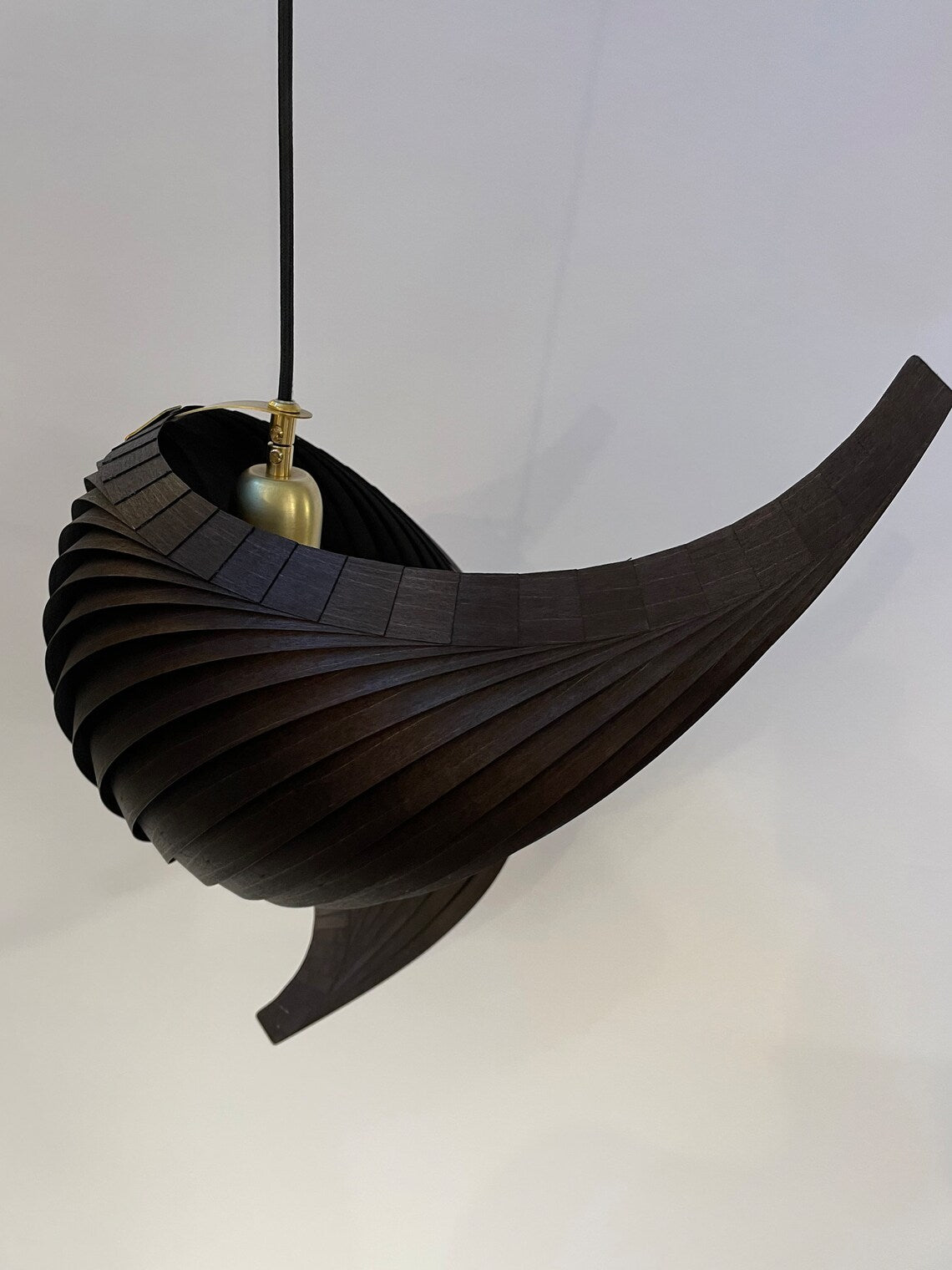 Pendant lamp wing black