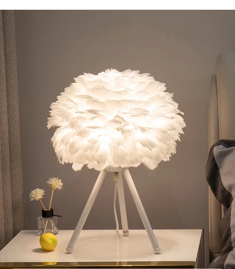Feather table lamp, modern design