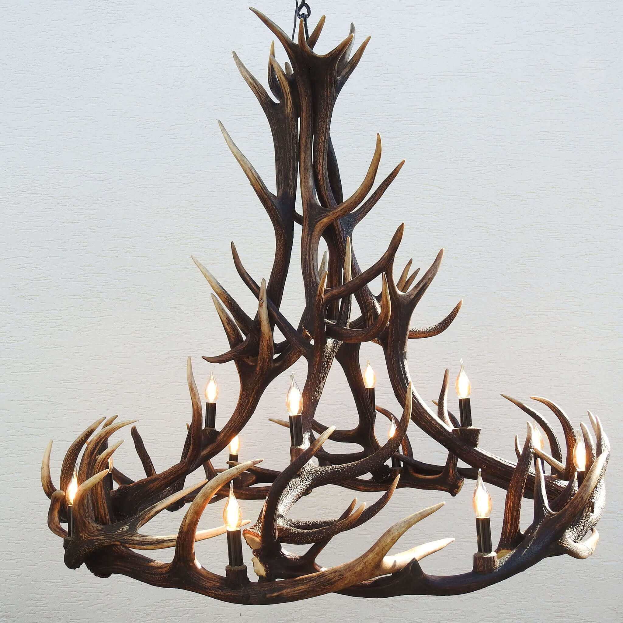 Large antler chandelier for 12 lights