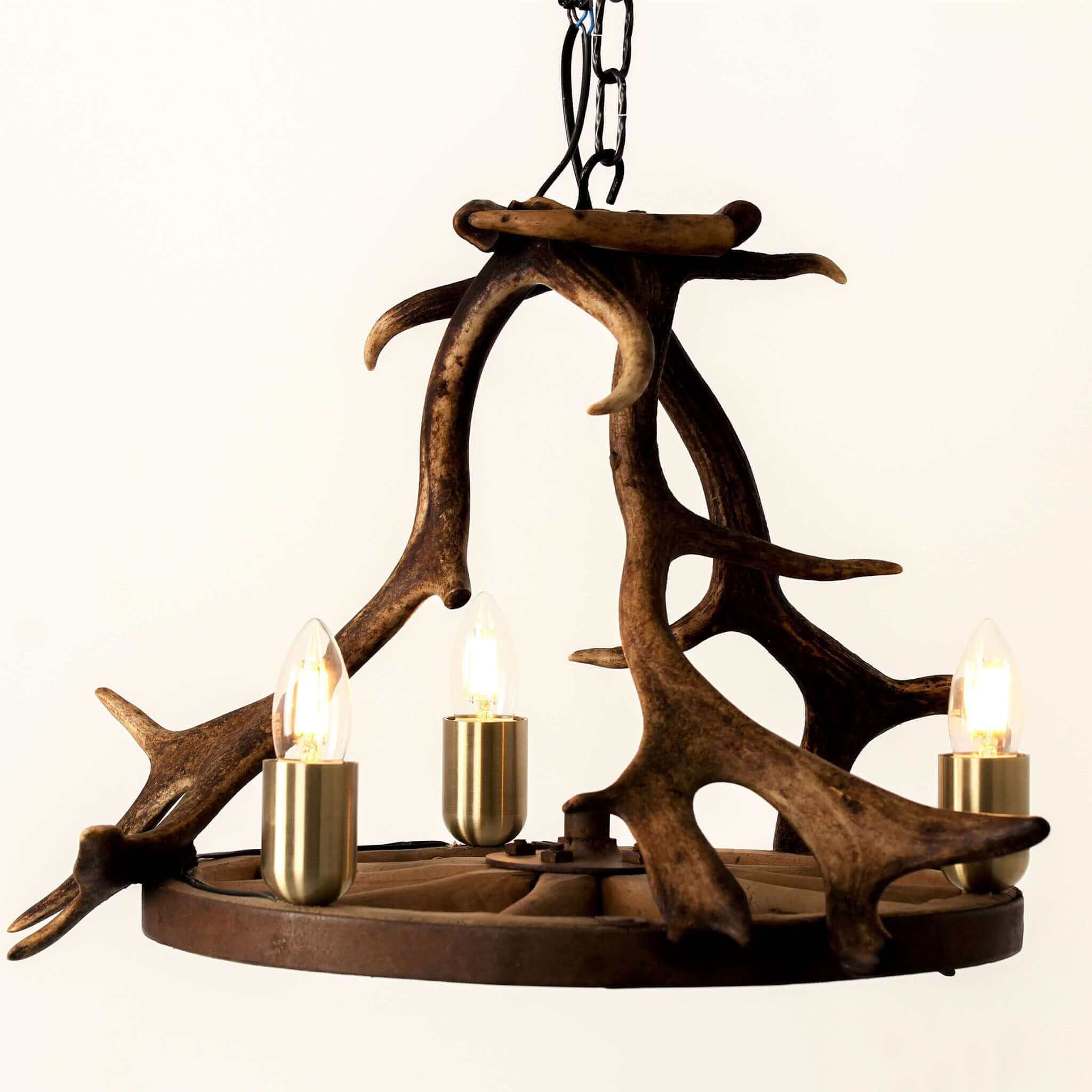 Wagon wheel deer antler chandelier