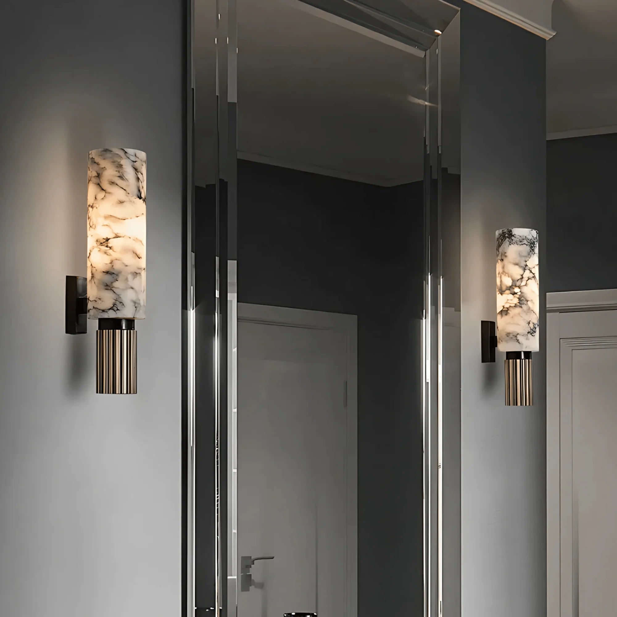 Aphrodite wall light