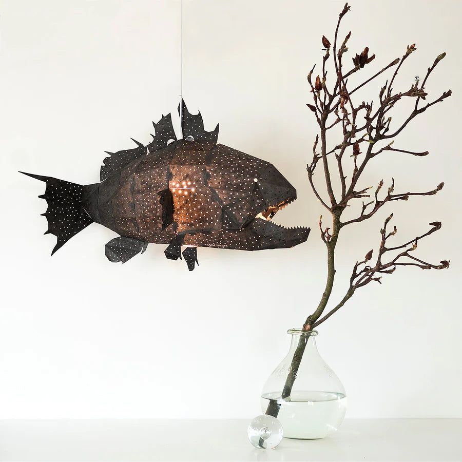 Pendant fish light