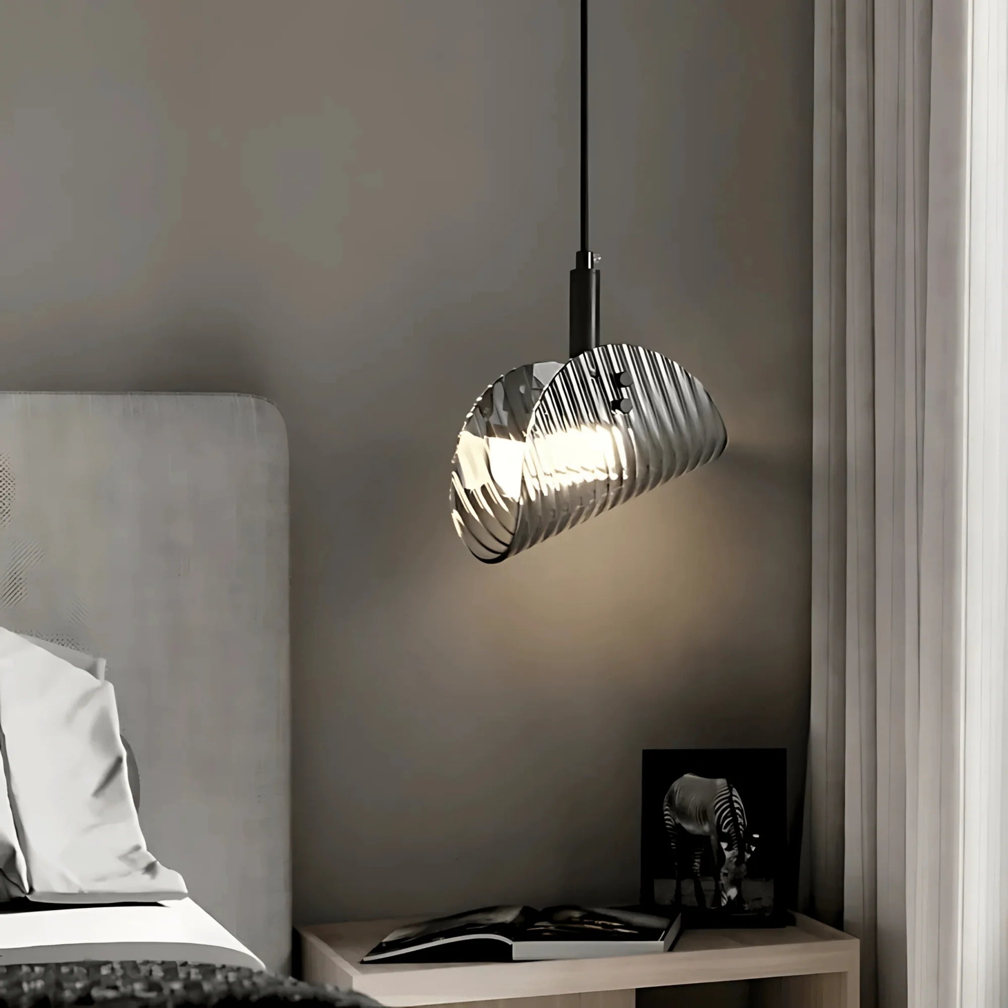 Valhalla pendant light