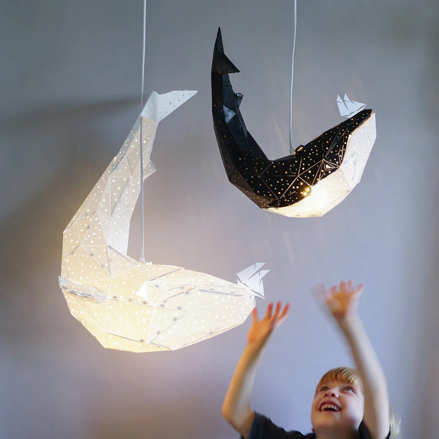 Pendant whale light