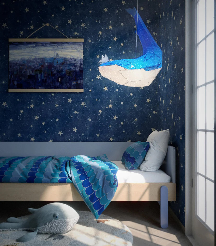 Pendant whale light