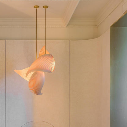 Pendant lamp wing maple