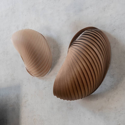 Wall lamp shell walnut