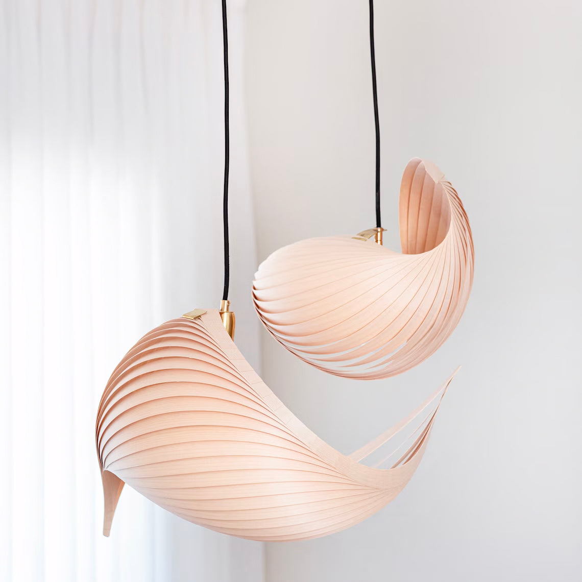 Pendant lamp wing maple