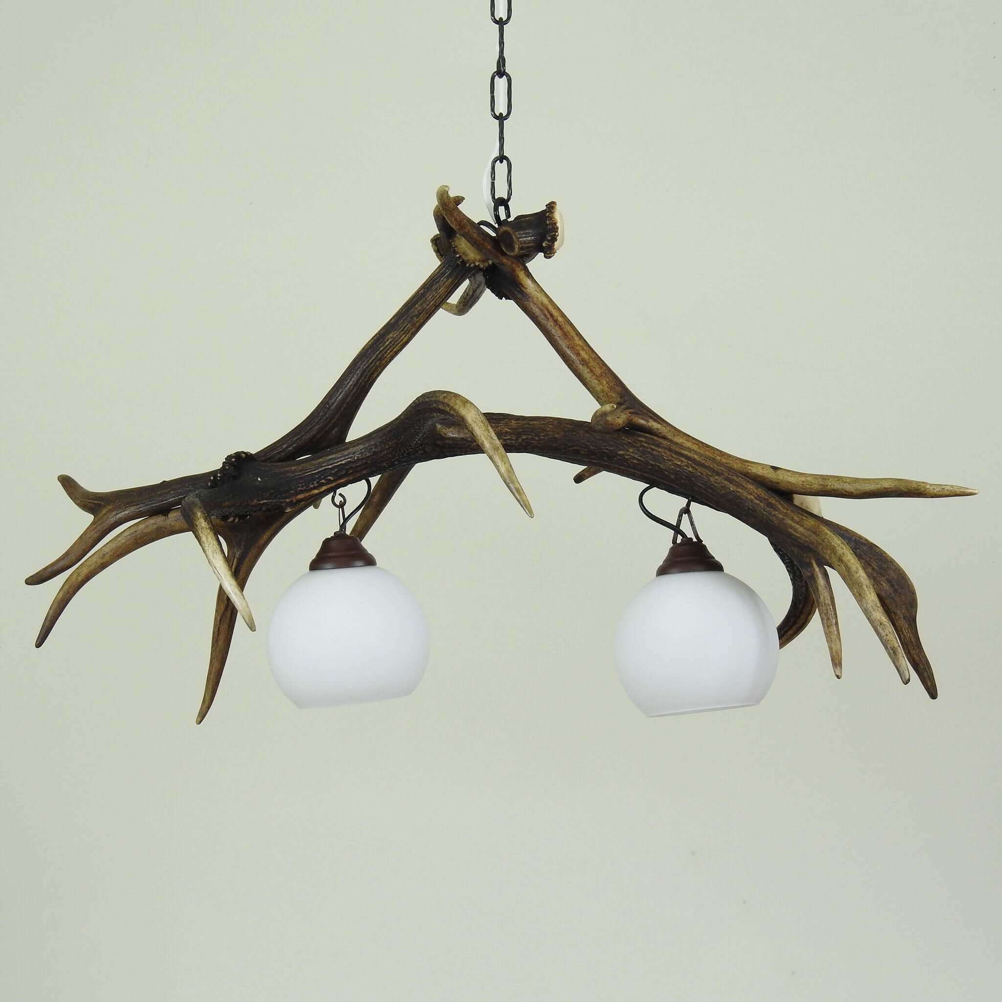 Real antler pendant lamp var.1