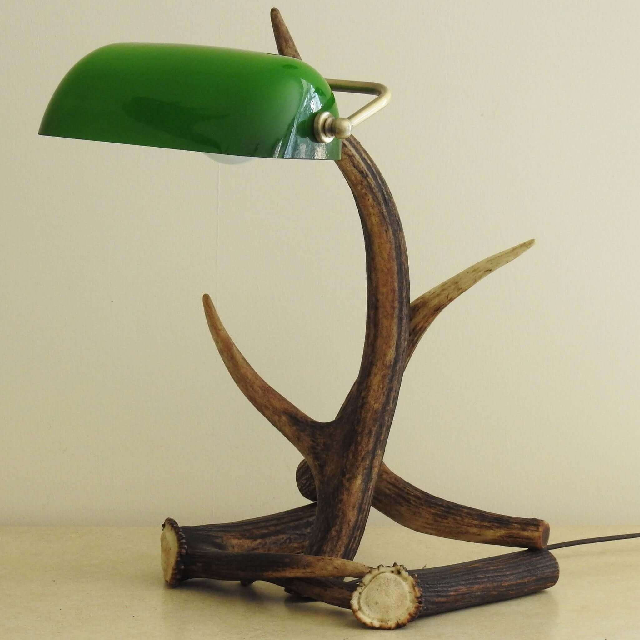 Real deer antler desk lamp