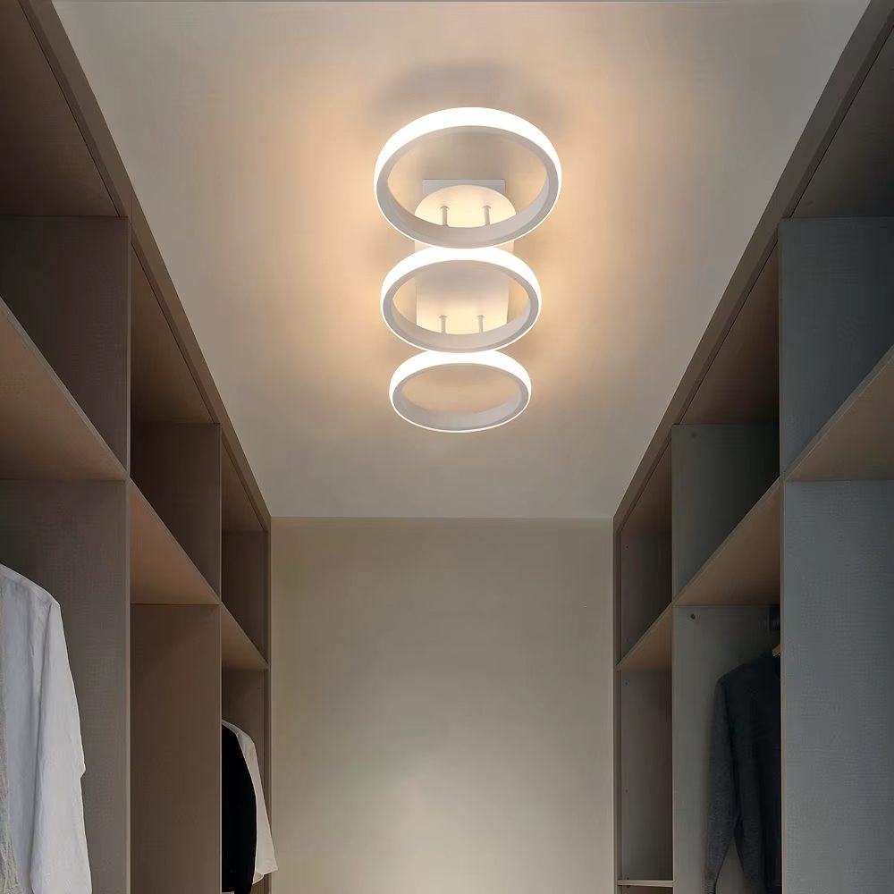 Three ring ceiling light white