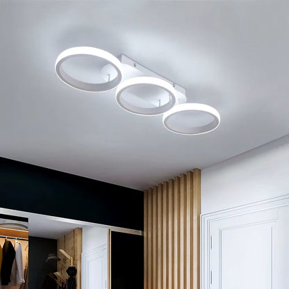 Three ring ceiling light white