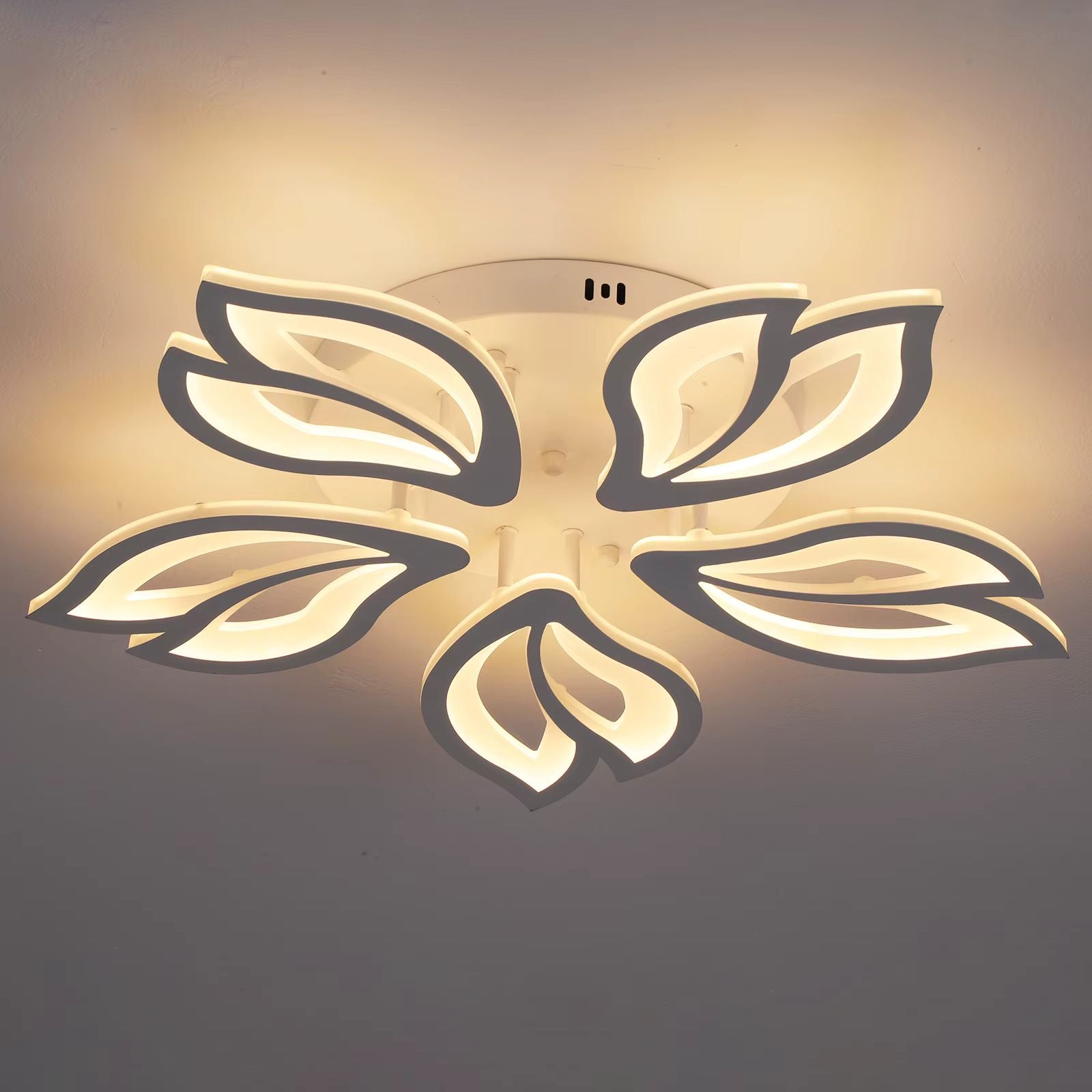 Modern leaf ceiling light