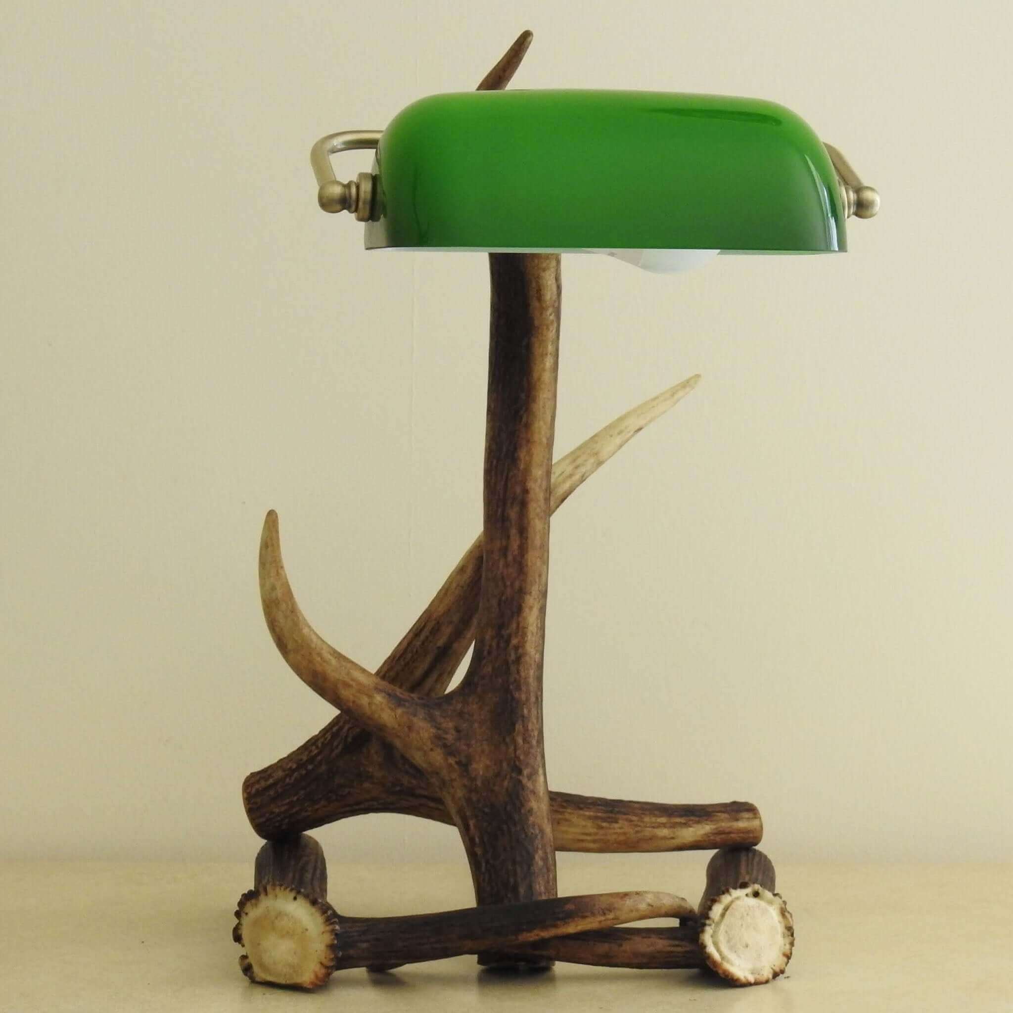 Real deer antler desk lamp