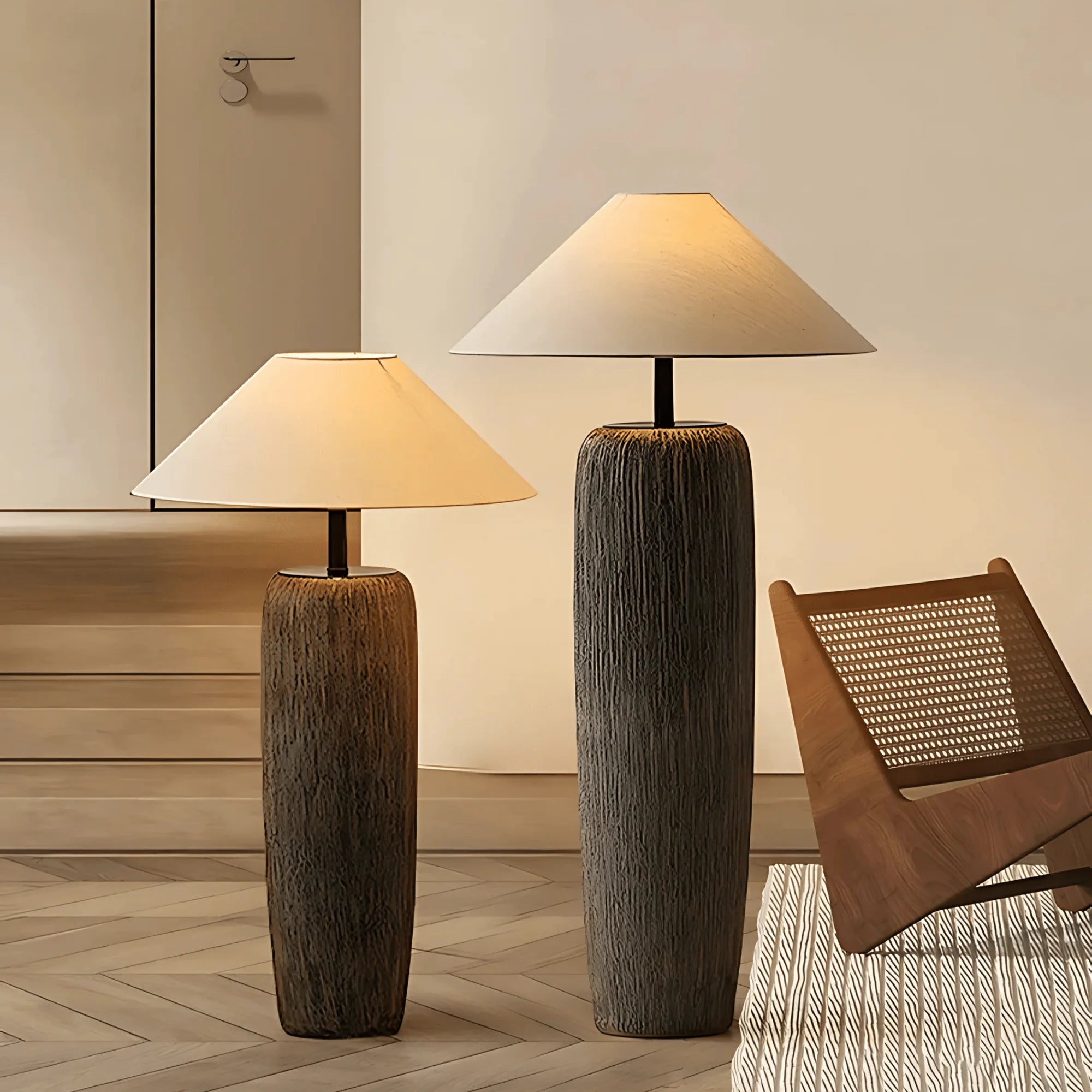 Dusk table lamp
