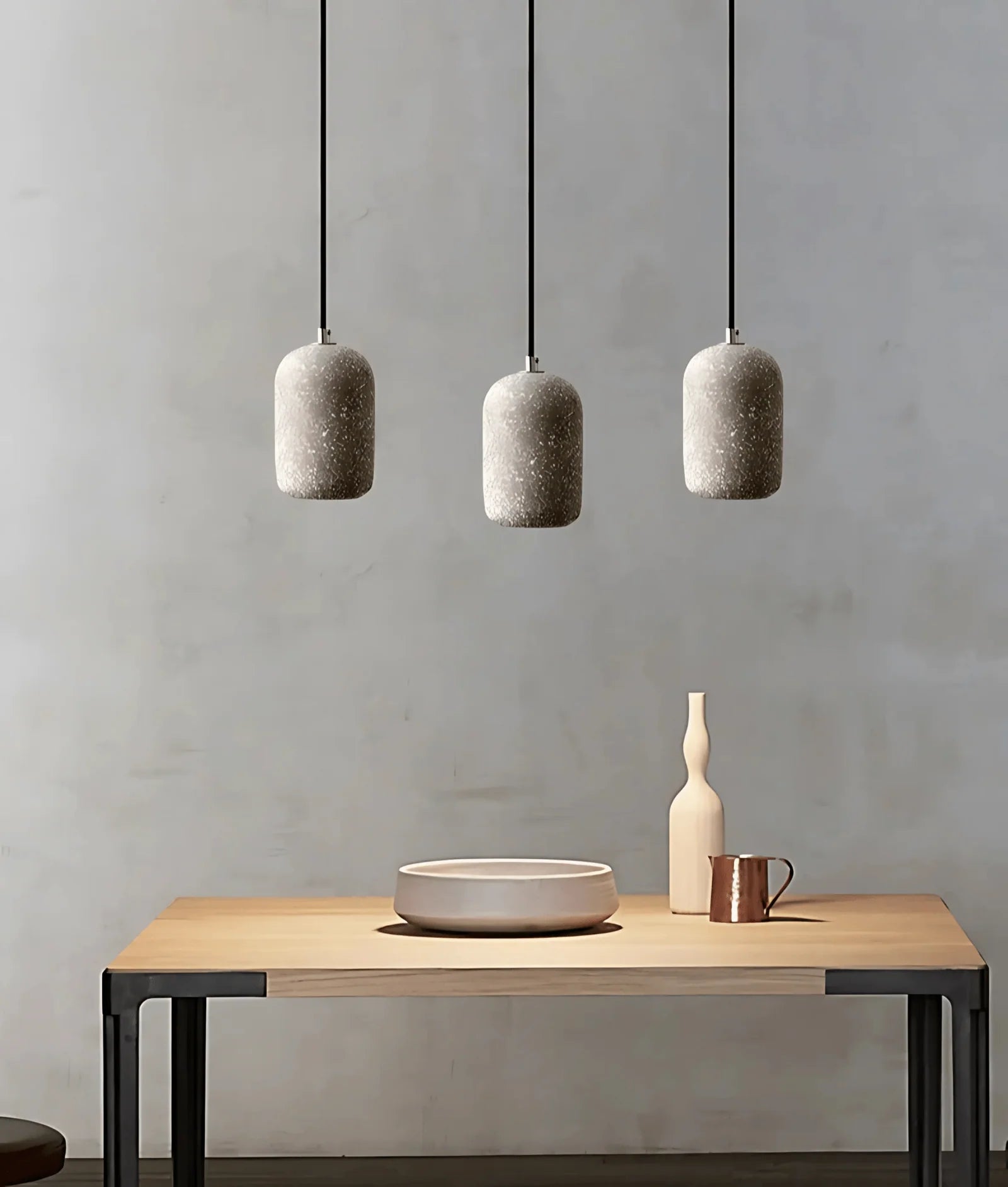 Pebble cement pendant light